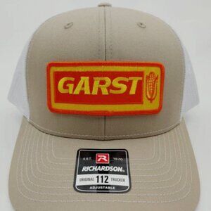 Garst Seed Company Beige And White Richardson 112 Mesh Snap Back Hat Cap